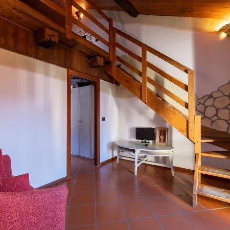 Apartment Apartment Mansarda By Interhome